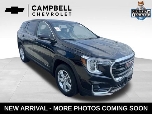 Used 2024 GMC Terrain SLE AWD/4WD image 9