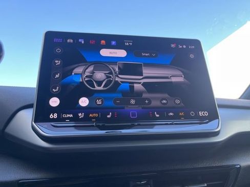 Certified 2025 Volkswagen ID.4 Pro image 26