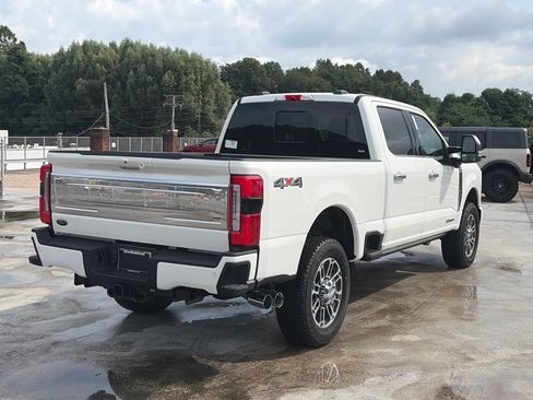 New 2026 Ford F250 Platinum w/ Platinum Plus Package AWD/4WD image 3