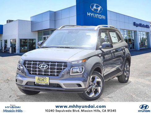 New 2025 Hyundai Venue Limited image 1