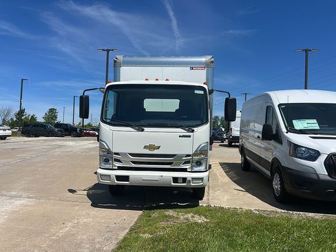 New 2025 Chevrolet Low Cab Forward 5500XG RWD image 2