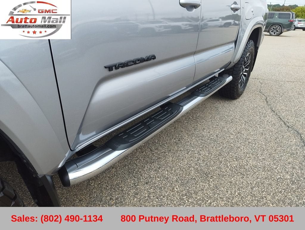 Used 2020 Toyota Tacoma TRD Sport w/ Technology Package AWD/4WD image 36