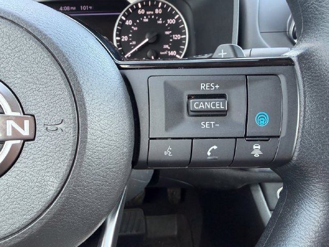 Used 2023 Nissan Rogue SV AWD/4WD image 19
