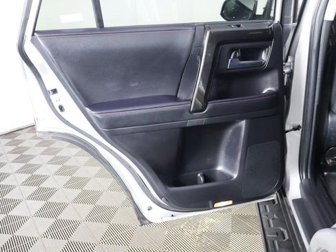 Used 2024 Toyota 4Runner TRD Off-Road image 22