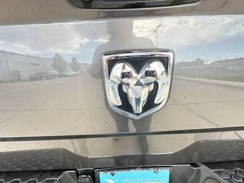 Used 2018 RAM 1500 Big Horn AWD/4WD image 31