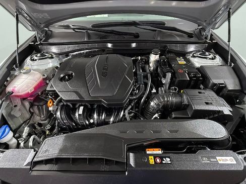Used 2025 Hyundai Sonata SE image 33