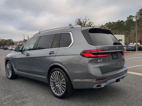 Used 2025 BMW X7 xDrive40i w/ Premium Package image 7