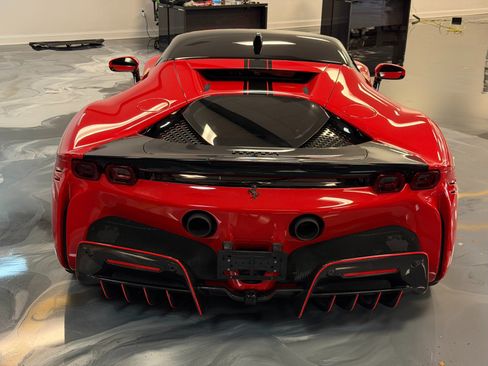 Used 2023 Ferrari SF90 Stradale AWD/4WD image 8