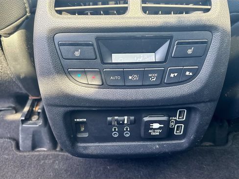 Used 2019 Honda Pilot Elite image 19
