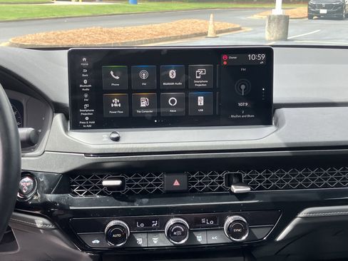 Certified 2023 Honda Accord Sport image 24