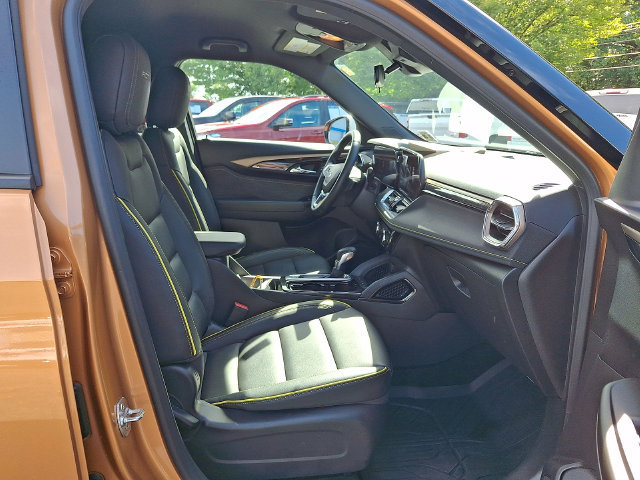 Used 2024 Chevrolet TrailBlazer ACTIV w/ Driver Confidence Package AWD/4WD image 25