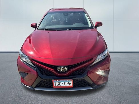 Used 2018 Toyota Camry XSE FWD image 6