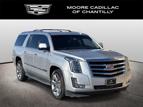 Used 2018 Cadillac Escalade ESV Premium Luxury image 1