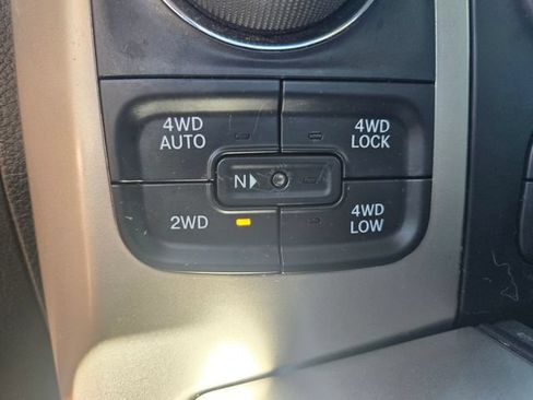 Used 2017 RAM 1500 Big Horn AWD/4WD image 26