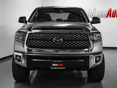 Used 2019 Toyota Tundra SR5 w/ SR5 Upgrade Package AWD/4WD image 5