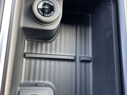 New 2026 Ford Expedition Max Platinum image 45