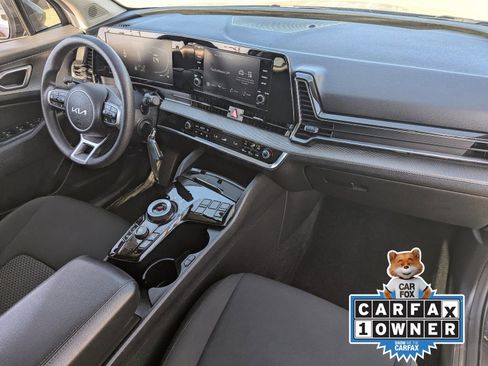 Used 2024 Kia Sportage LX FWD image 12