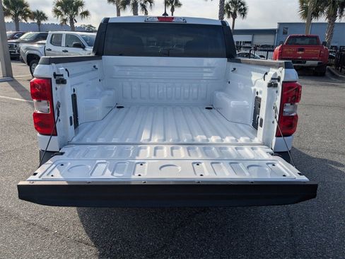 Used 2023 Ford Maverick XLT image 13