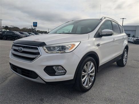 Used 2017 Ford Escape Titanium w/ Equipment Group 301A image 7