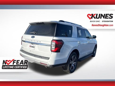 Used 2024 Ford Expedition Limited image 11