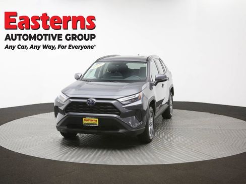 Used 2022 Toyota RAV4 XLE w/ Convenience Package AWD/4WD image 56