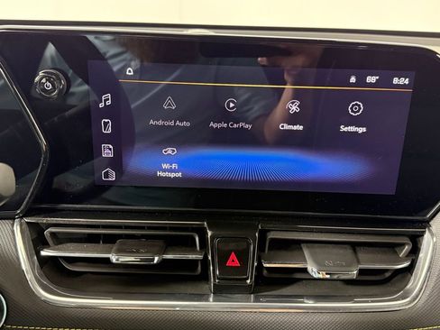 Used 2025 Chevrolet TrailBlazer ACTIV w/ Convenience Package image 4