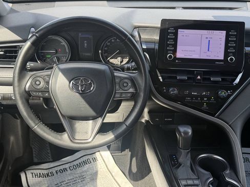 Used 2023 Toyota Camry SE FWD image 22