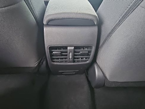 Used 2025 Toyota Corolla Cross AWD Hybrid image 14