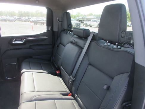 New 2026 GMC Sierra 1500 SLT w/ SLT Premium Package AWD/4WD image 14