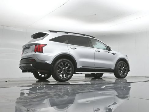 Used 2021 Kia Sorento SX Prestige AWD/4WD image 54