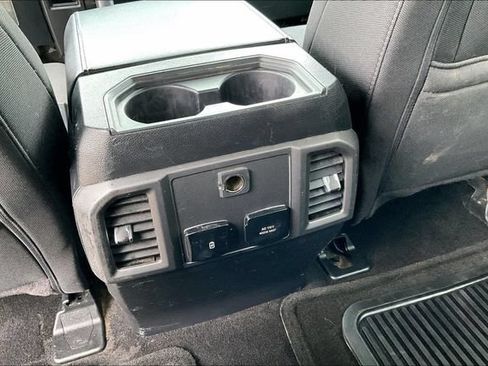 Used 2020 Ford F150 XLT w/ Equipment Group 302A Luxury AWD/4WD image 11