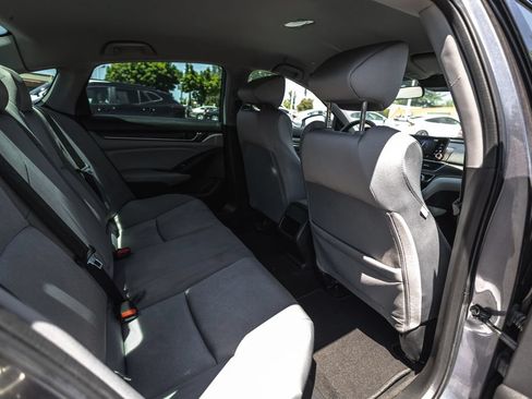 Used 2020 Honda Accord LX image 28