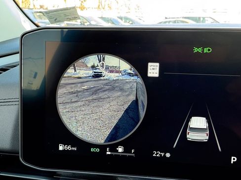 New 2026 Kia Carnival SX w/ SX Dark Edition Package image 33