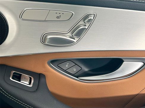 Used 2022 Mercedes-Benz GLC 300 4MATIC Coupe image 31