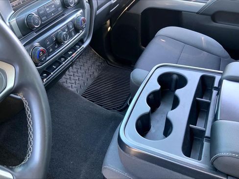 Used 2014 Chevrolet Silverado 1500 LT w/ LT Convenience Package AWD/4WD image 17