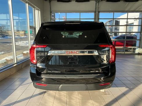 Used 2023 GMC Yukon SLE w/ Gmc Pro Safety Plus Package image 6