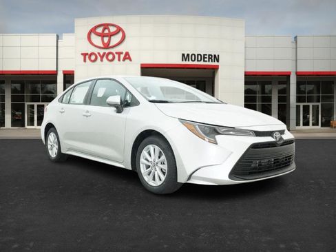 New 2026 Toyota Corolla LE image 30