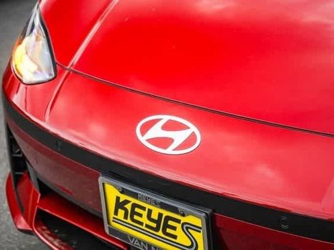 Certified 2025 Hyundai Ioniq 6 SEL image 9