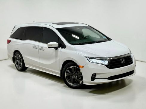 Used 2023 Honda Odyssey Elite image 8