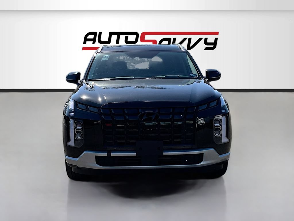 Used 2024 Hyundai Palisade Limited AWD/4WD image 2