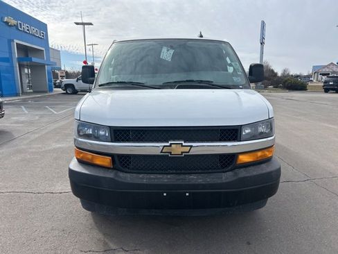 Used 2025 Chevrolet Express 2500 Extended w/ Driver Convenience Package image 2
