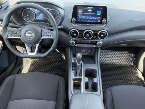 Used 2025 Nissan Sentra SV image 12
