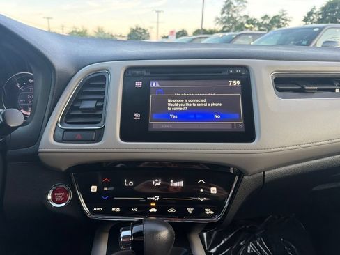 Used 2018 Honda HR-V EX-L image 24