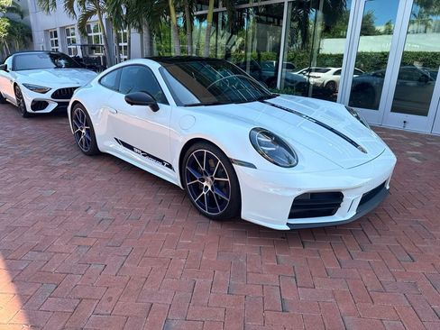 Used 2026 Porsche 911 Carrera RWD image 1
