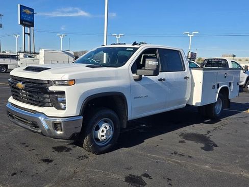 New 2026 Chevrolet Silverado 3500 W/T w/ WT Convenience Package image 7