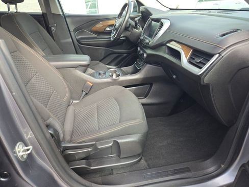 Used 2018 GMC Terrain SLE w/ Driver Convenience Package image 7