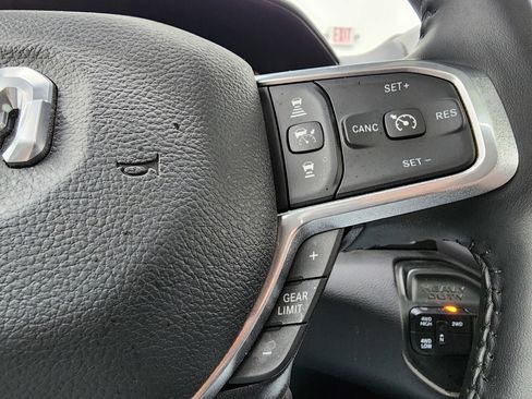 Used 2024 RAM 2500 Laramie w/ Night Edition image 15