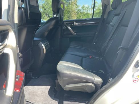 Used 2012 Lexus GX 460 Premium AWD/4WD image 5