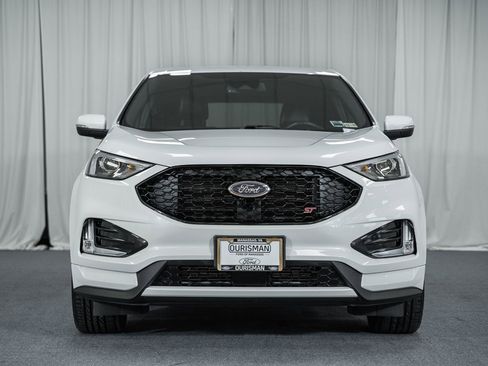 Used 2023 Ford Edge ST image 2