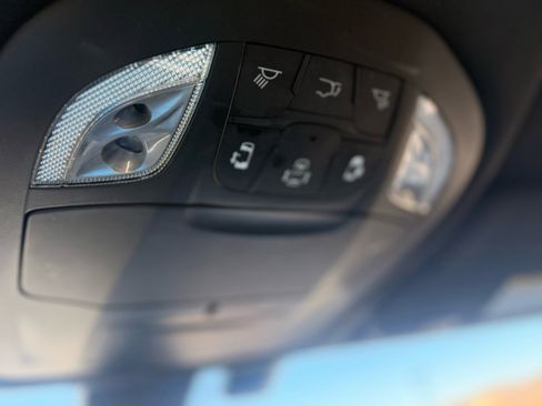 Used 2018 Chrysler Pacifica Touring Plus w/ S Appearance Package image 24